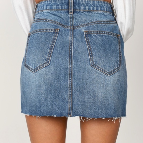 jean skirt - Picture 3 of 4